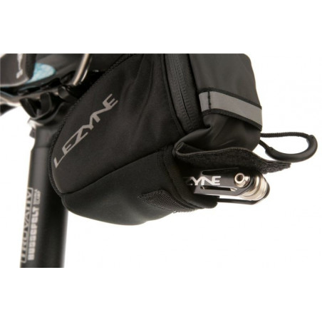Lezyne Vasaloppet Sadelväska svart 0.95 L Lezyne Vasaloppet Sadelväska svart 0.95 L
